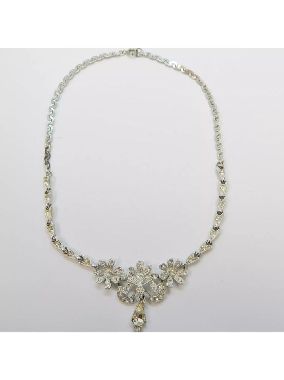 VTG B David & Ora Silvertone Icy Rhinestones Necklace & Dome & Leaves Brooches - Picture 2 of 6